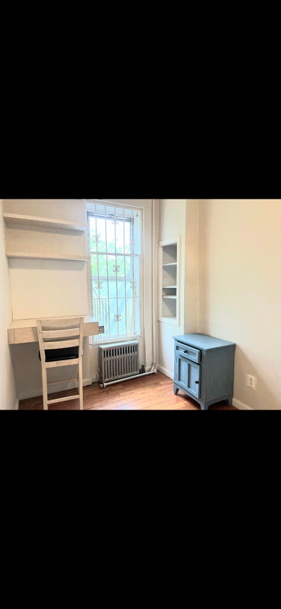 Greenpoint Brooklyn Main Photo