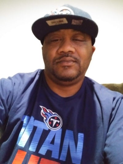 Room wanted in Tacoma, WA Main Photo