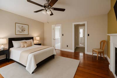 Very large, comfortable home Main Photo