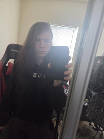 23 year old Male seeks a small or large room Main Photo