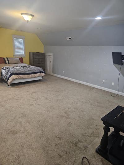 Large room  Main Photo