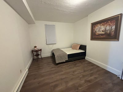 Room for rent in Hauppauge Main Photo