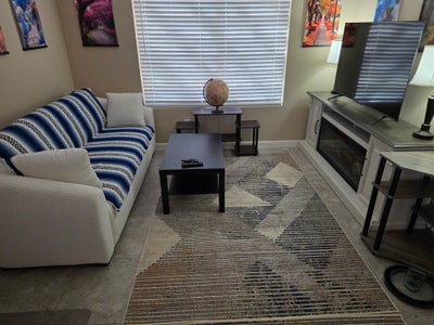 Xl Master, 2 Rooms, 1 Downstairs, No Hoa, Discount Main Photo