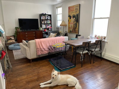 2 bedrooms available in Astoria Main Photo