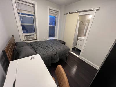 Sunny Furnished Room with Private Bathroom Main Photo