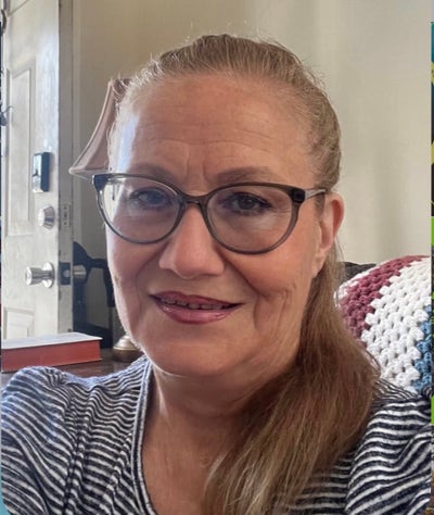 Reliable female looking for Venice Beach room Main Photo