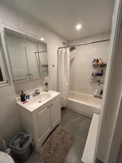 Roon for Remt Main Photo