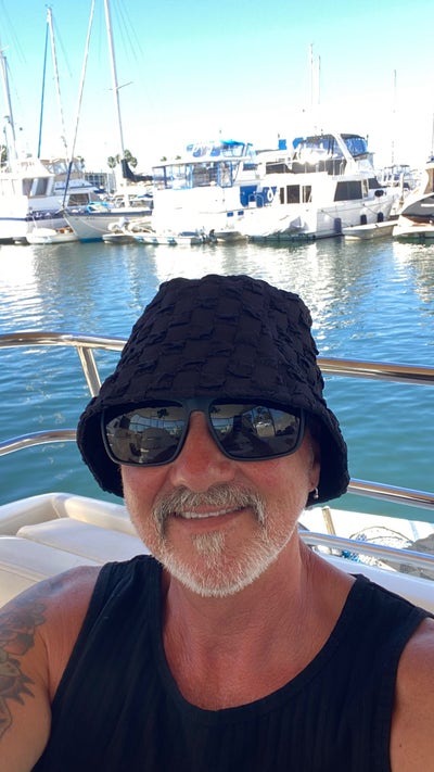 Manager looking for a room in West LA area Main Photo