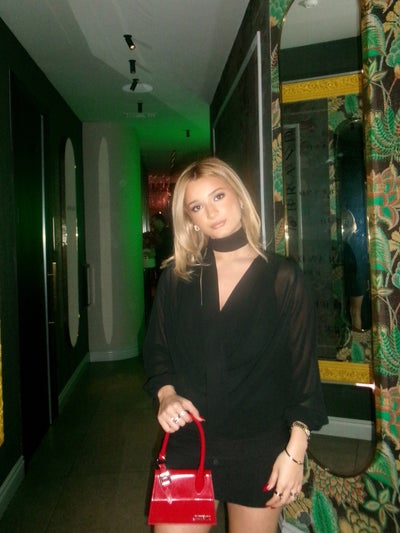 Student looking for a room in Topanga now Main Photo