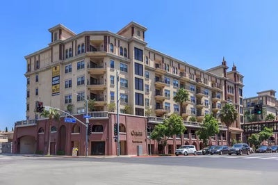 DTLA Luxury Master w/ Private Bath – 2 Females OK  Main Photo