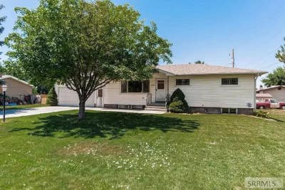 Private Bedroom in Shared Ammon Home_Utilities In Main Photo
