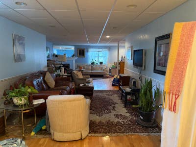 Living area1200 Sq.ft Main Photo