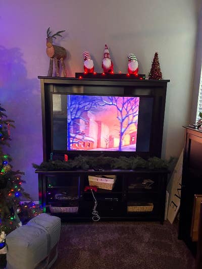 Townhouse_room for rent Main Photo