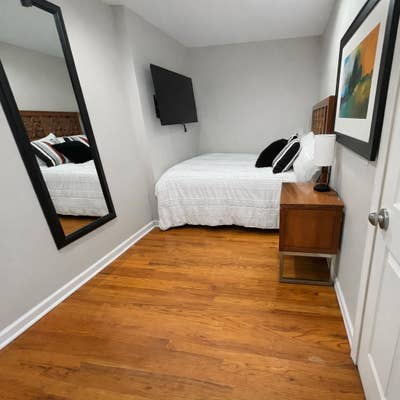 Clean Quiet Room w Video Tour + Maid Service 2000  Main Photo