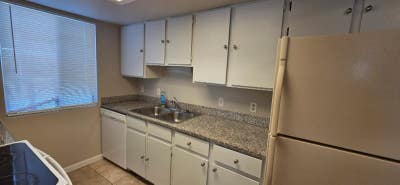 Clean 1 Bed 1 Bath Condo In Aurora (Buckley and Mi Main Photo