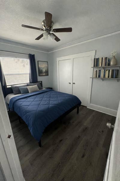 Home with Large Rooms, Washer & Dryer, Parking, Ba Main Photo