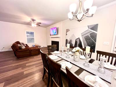 Gainesville Comfy Bedroom Main Photo