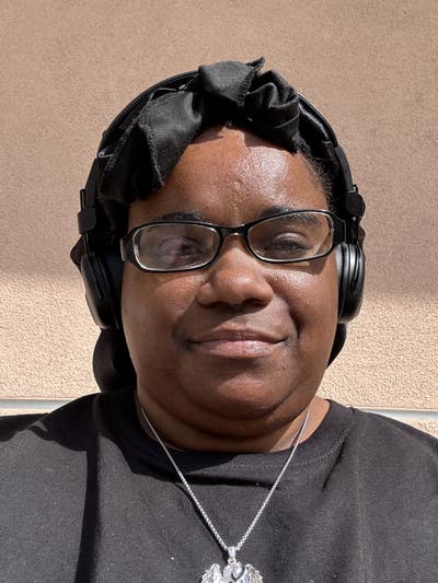 Student looking for a room in Hayward CA now Main Photo