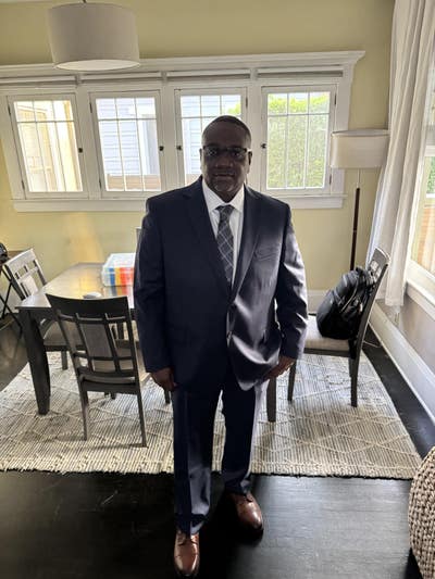 Responsible man needs Redondo Beach room now Main Photo