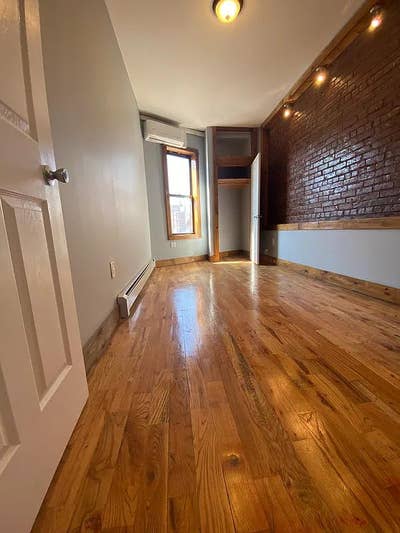 Roommate Wanted – Cozy, Calm Vibes in Ditmas Park Main Photo