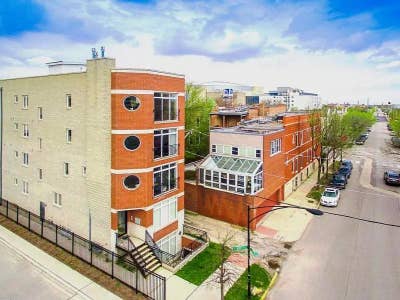 Near West Side Sublease Main Photo