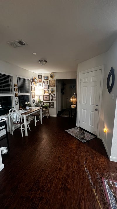 Room Available in Arlington, TX, Females Only  Main Photo