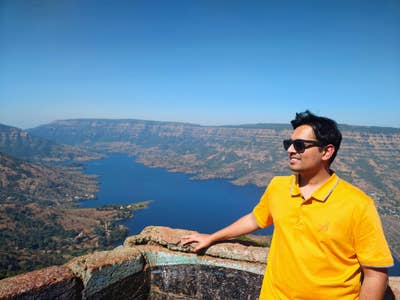 Looking for a room Main Photo