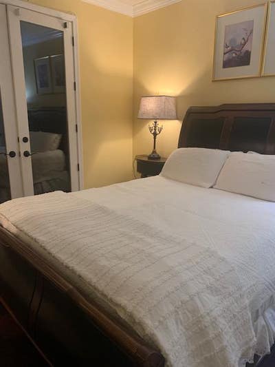 Private Room for rent in gated community home. Main Photo