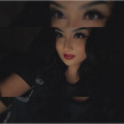 Woman looking for a room in Upland CA now Main Photo