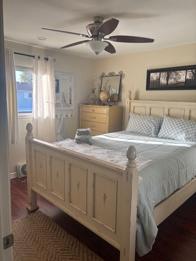 Cozy room / bath quite area Main Photo