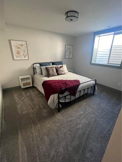 Room for Rent_Female Only_Furnished_Utilities Inc Main Photo