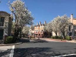 A suite next to Hayward Bart Main Photo