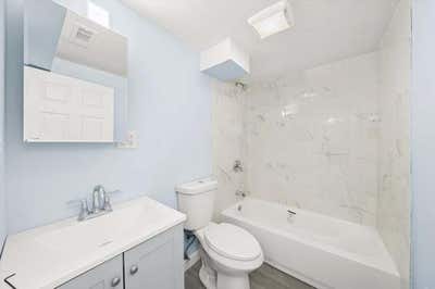 2 rooms in owned home Main Photo