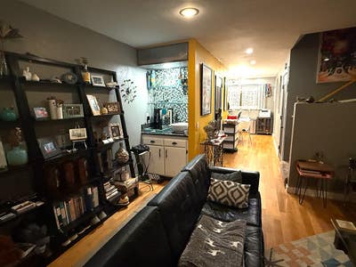 Seeking Renter for Spare Room 🌈 Main Photo