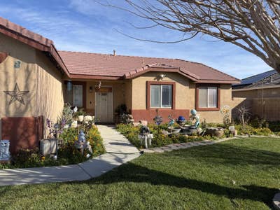 Room for Rent in Rosamond Main Photo