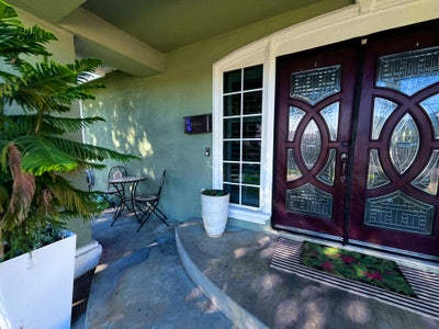 Room for rent in peaceful quiet neighborhood  Main Photo