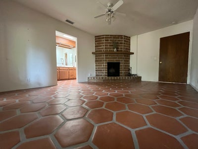 Lovely Master with Private Entry Main Photo