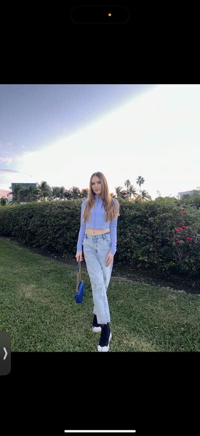 Student looking for a room in Glendale area Main Photo