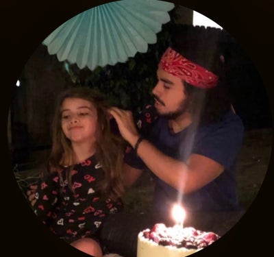 24 year old student needs room in Long Beach Main Photo