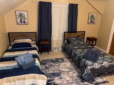 Clean Furnished Room – Utilities & WiFi Included Main Photo