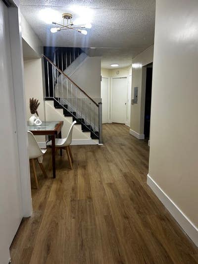 Rooms for Rent – Private Duplex Home on 117th St Main Photo