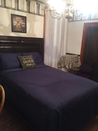 Professional furnished all utilities included  RM Main Photo