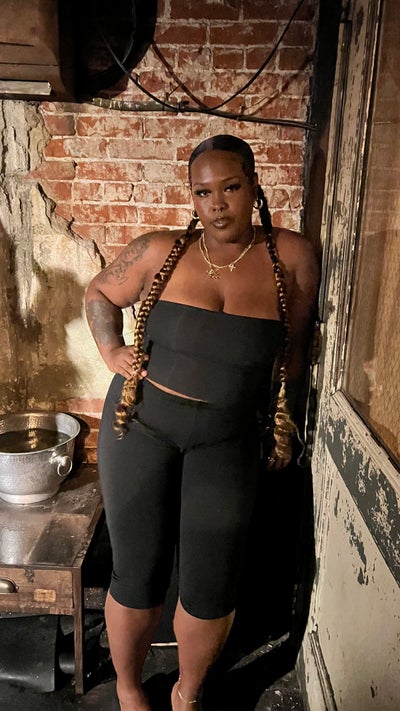 Female student looking for a room in Whittier Main Photo