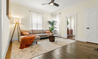 • Private Entrance Room for Rent • Furnished • Mid Main Photo