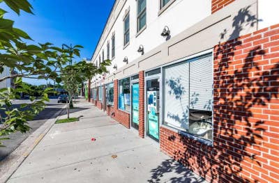 Apartment is located on the 2nd floor in a luxury  Main Photo