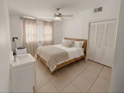 Doctor phillips- room for rent Main Photo