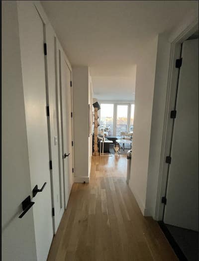 Sunny 5th-Floor Bedroom w/ Floor-to-Ceiling Window Main Photo