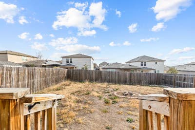 All inclusive Single room for rent in a house_$67 Main Photo