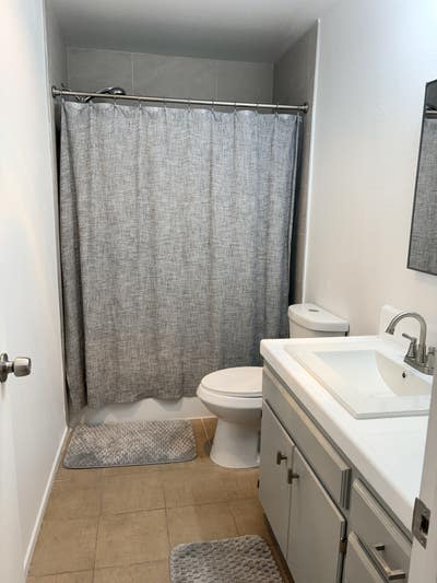 Beautiful room for rent  Main Photo