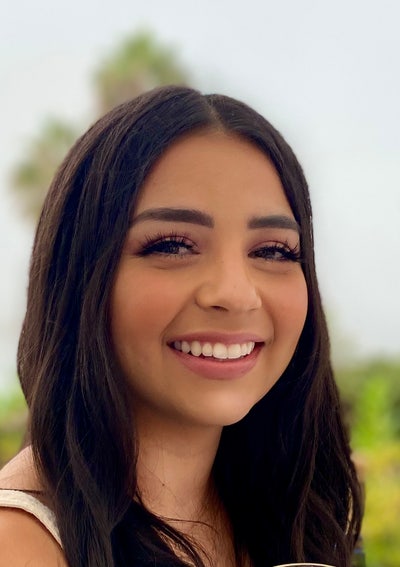 Female looking for a room in Costa Mesa now Main Photo